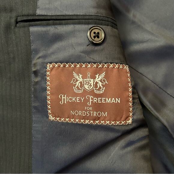 Hickey Freeman for Nordstrom Men's Black Pinstripe Blazer, 100% Wool, Size 42R - Picture 14 of 16